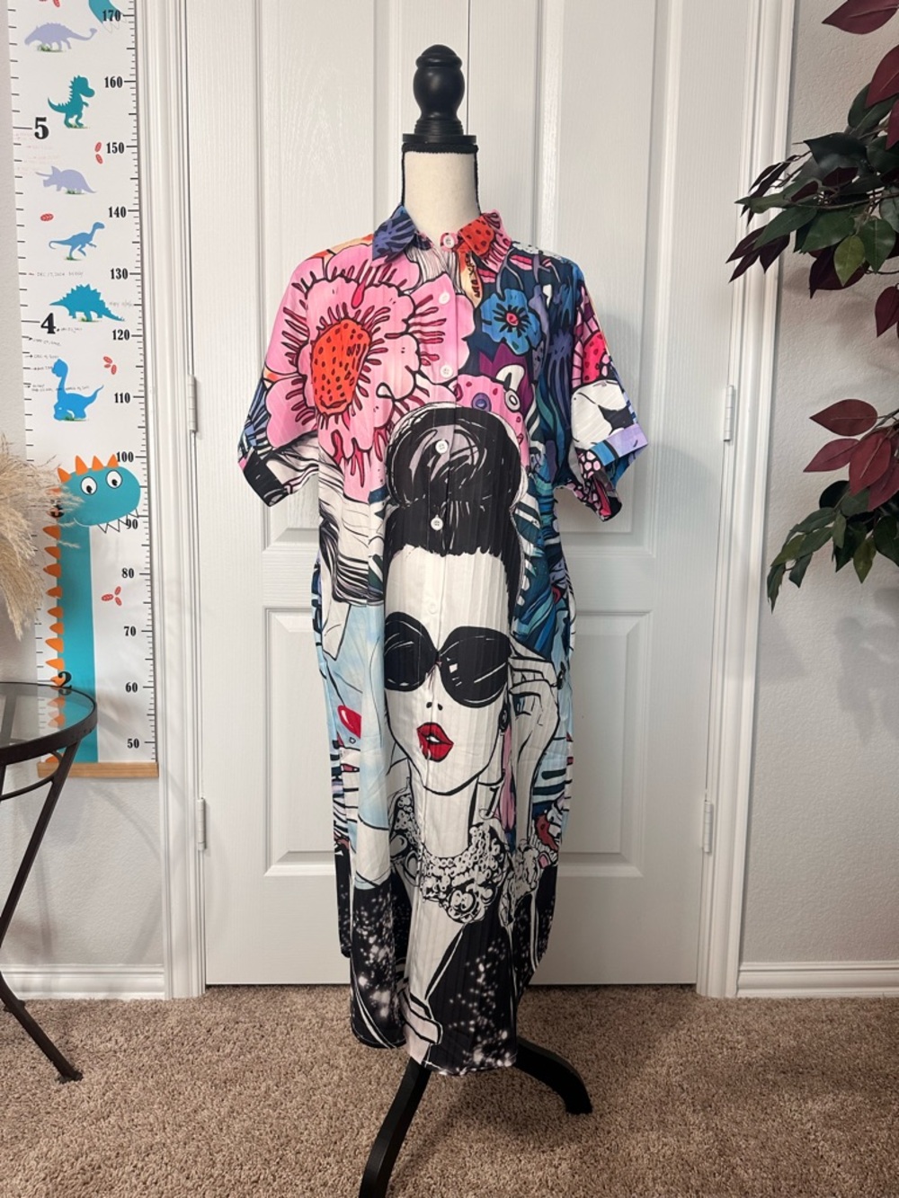 Bold Pop-Art Graphic Shirt Dress in Pink, Blue, Black